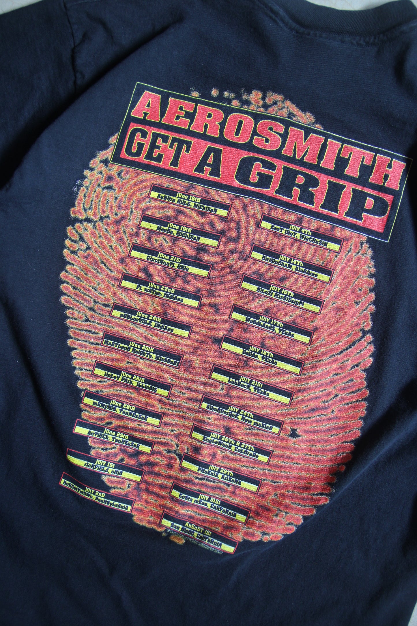 Vintage '93 Aerosmith "Get a Grip" Tour Shirt (XL)