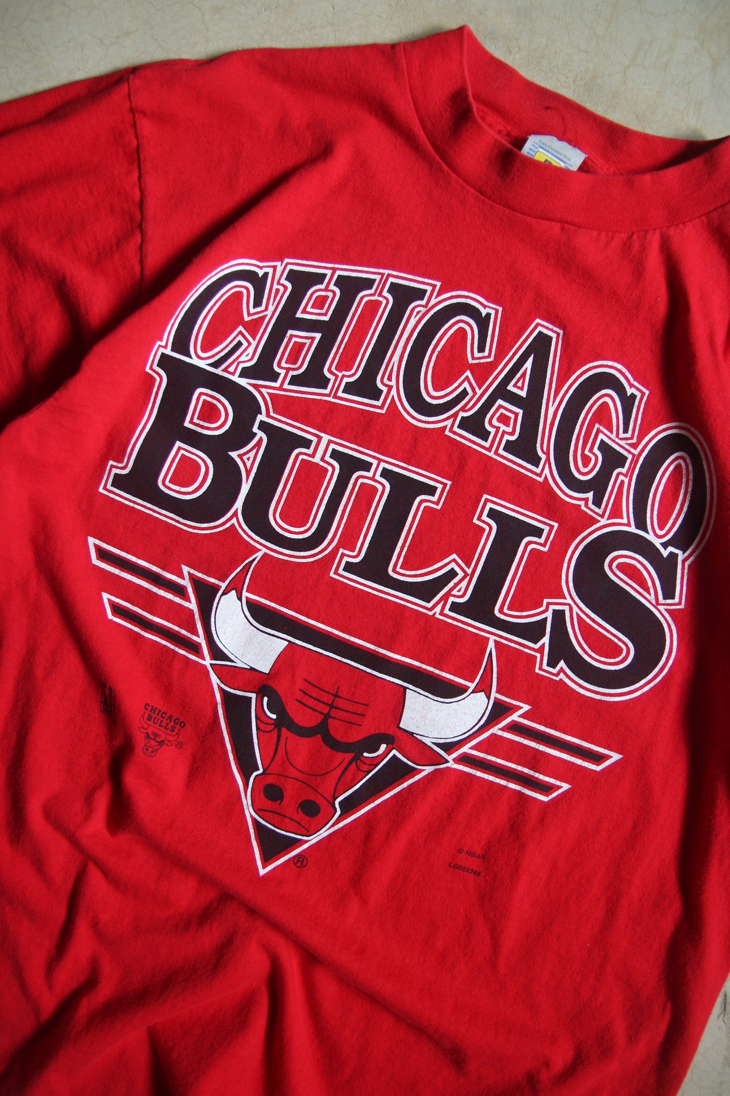 Vintage 90s Chicago Bulls Graphic Shirt (L)