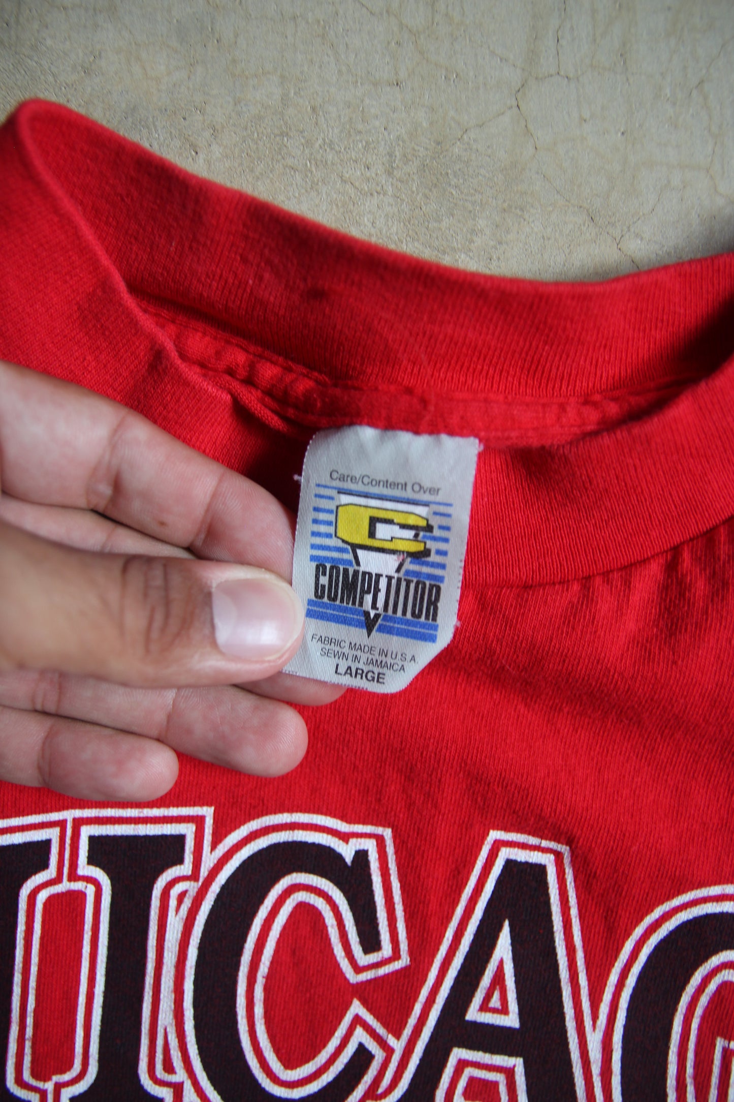 Vintage 90s Chicago Bulls Graphic Shirt (L)