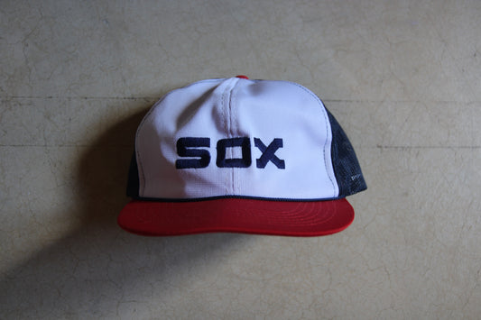 Vintage 90s Chicago White Sox Trucker Hat