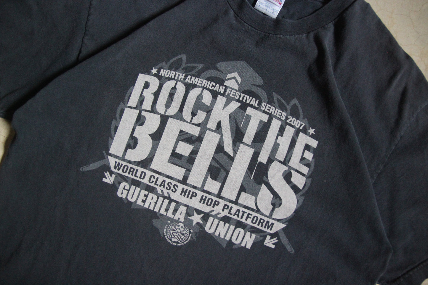 '07 "Rock the Bells" Festival Shirt (L)