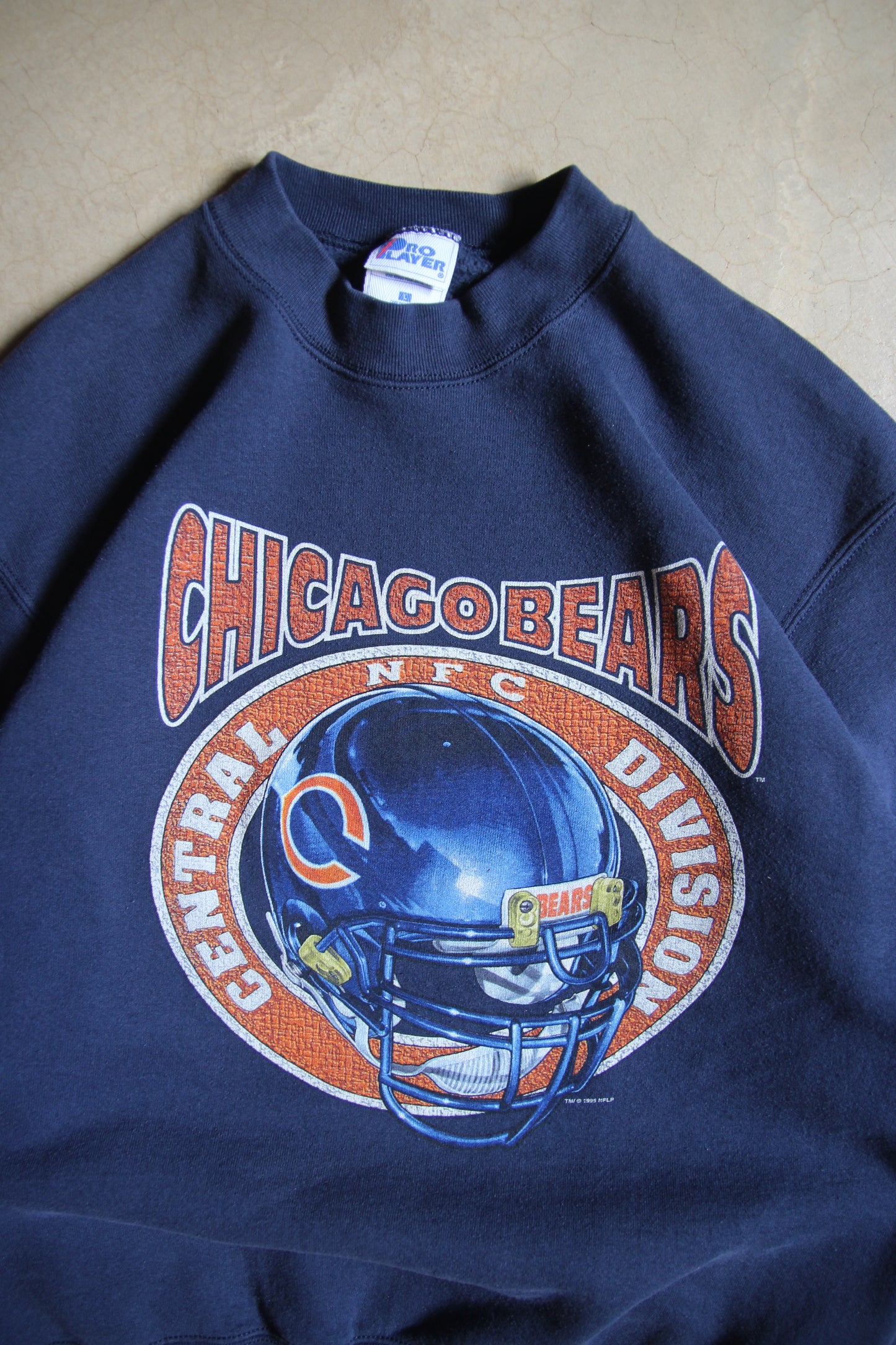 Vintage '96 Chicago Bears Helmet Crewneck (L)