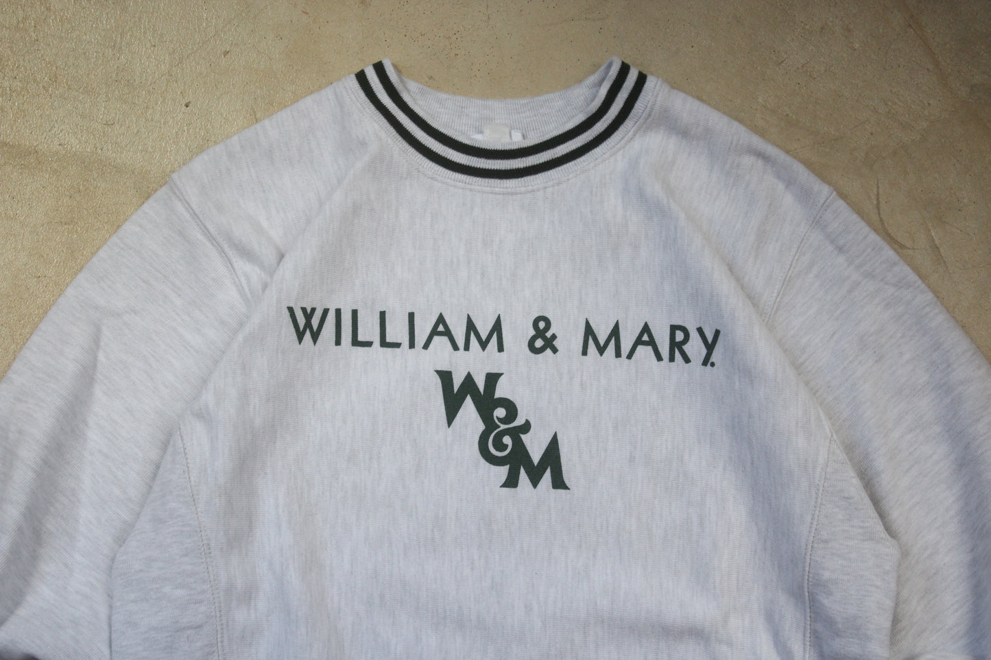 William & Mary Reverse Weave Crewneck (S)